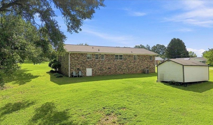 701 Alberta Ave, Boiling Springs, SC 29316 - 3 Beds, 2 Bath