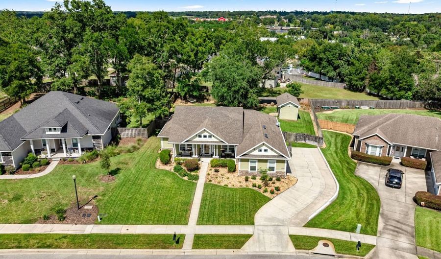 14834 NW 149th Rd, Alachua, FL 32615 - 3 Beds, 3 Bath