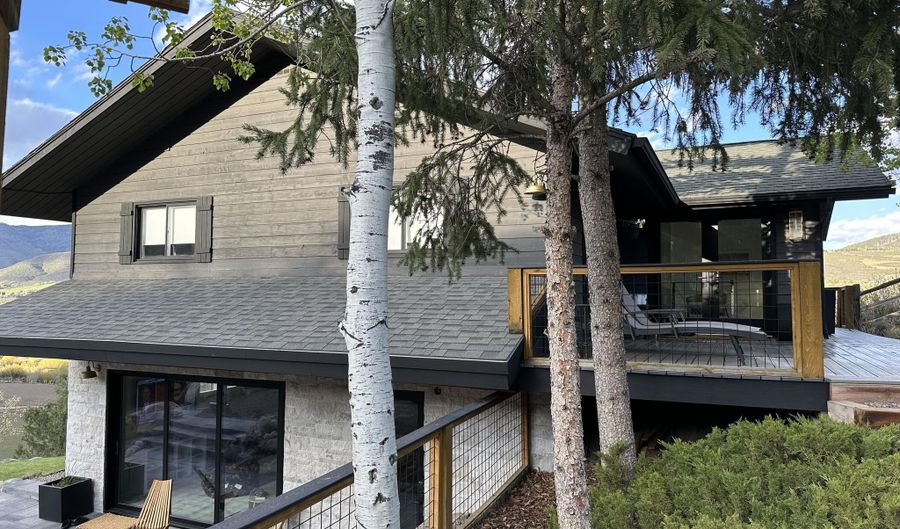 652 Upper Ranch Road Rd, Aspen, CO 81611 - 3 Beds, 3 Bath