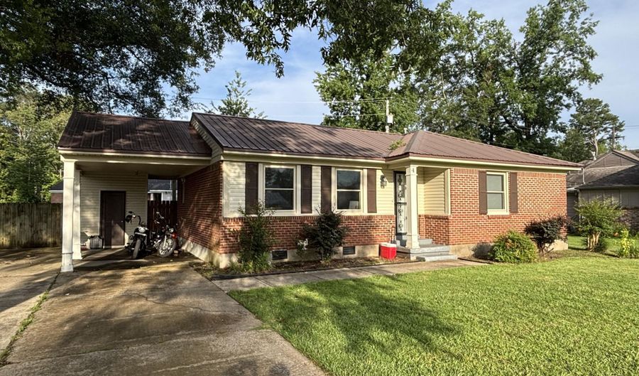 4 Roanoke Crk, Amory, MS 38821 - 3 Beds, 2 Bath