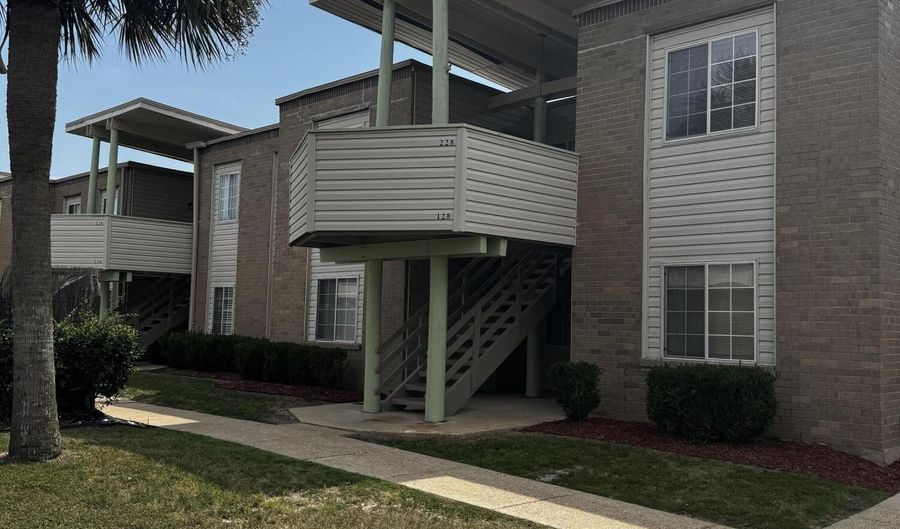 245 Mcdonnell Ave Lot 228, Biloxi, MS 39531 - 1 Beds, 1 Bath