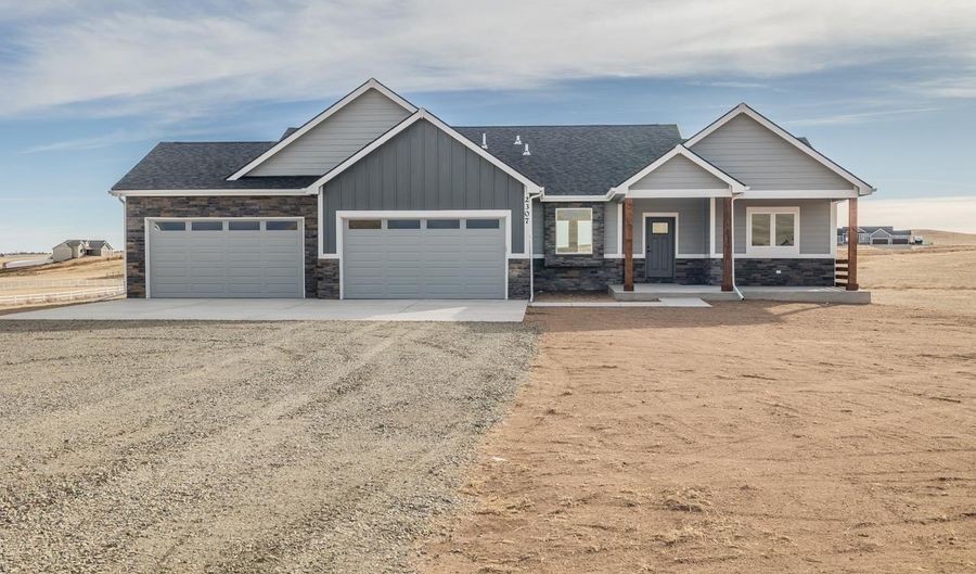 2307 ORSON Ct, Cheyenne, WY 82009 - 3 Beds, 2 Bath