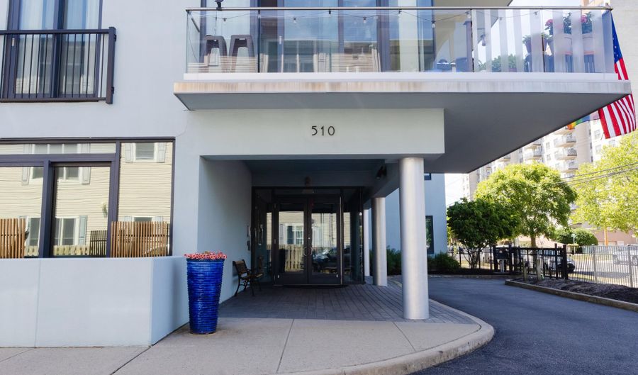 510 Monroe Ave 204, Asbury Park, NJ 07712 - 1 Beds, 2 Bath
