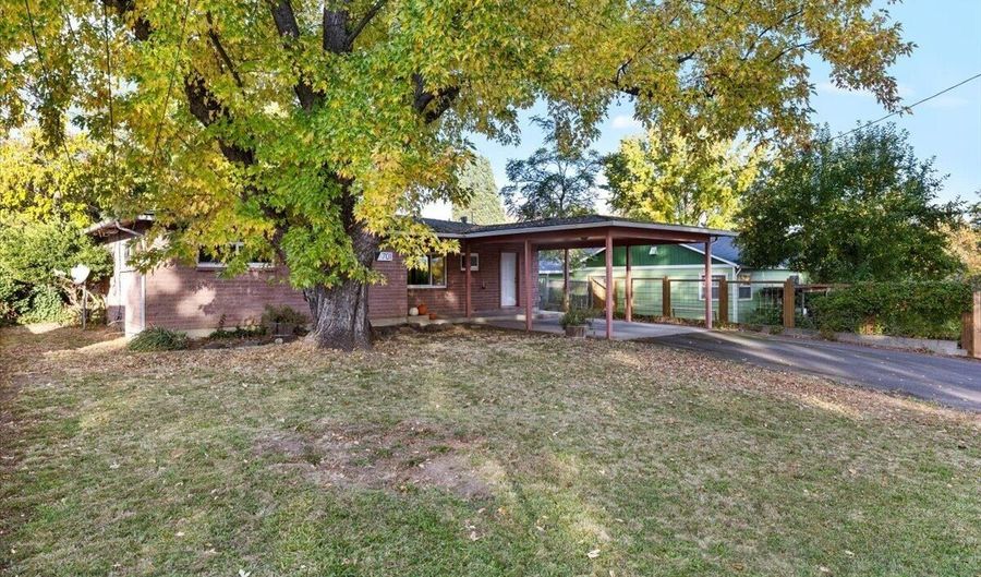 701 Normal Ave, Ashland, OR 97520 - 3 Beds, 2 Bath