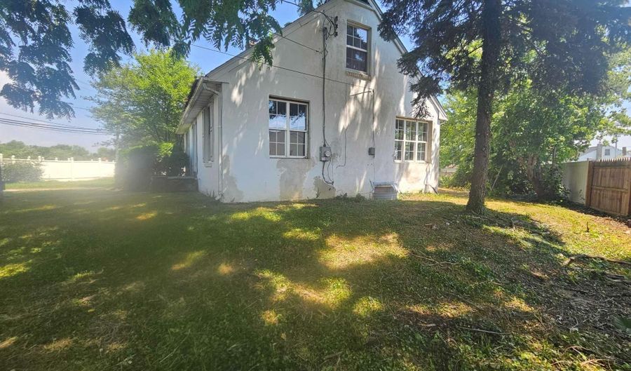 510 SCHOOL BELL, Bear, DE 19701 - 2 Beds, 1 Bath