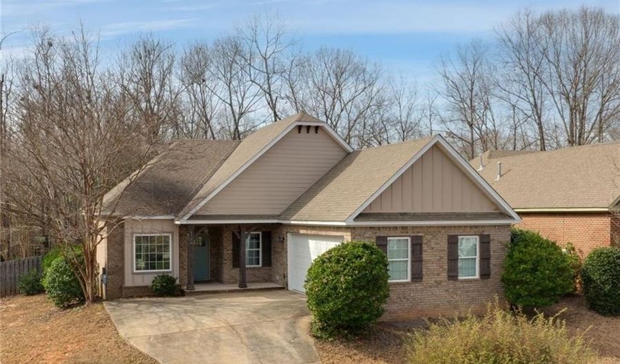 1756 VFW Rd, Auburn, AL 36832 - 3 Beds, 2 Bath