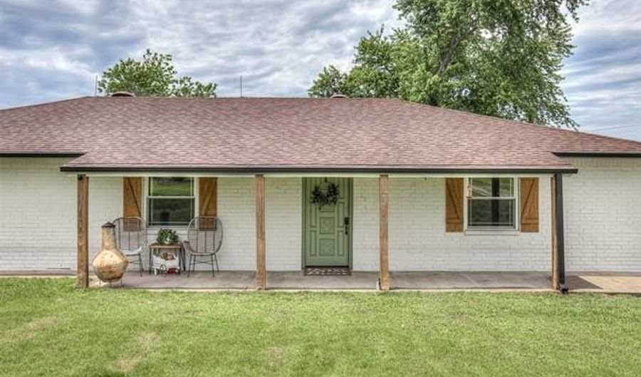 5000 Hwy 16, Beggs, OK 74421 - 3 Beds, 2 Bath