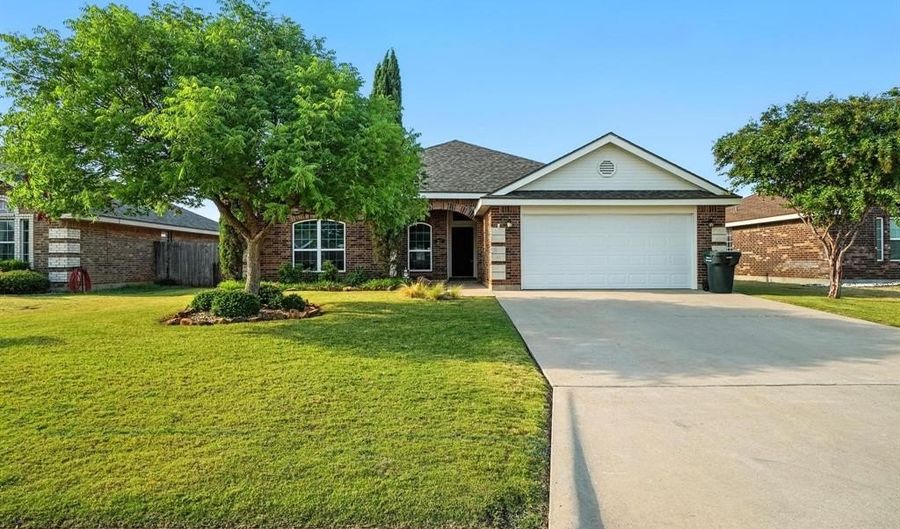 217 Sugarberry Ave, Abilene, TX 79602 - 4 Beds, 2 Bath