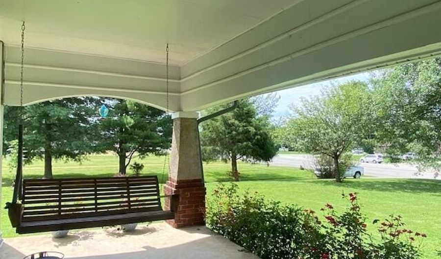 3734 New Shepherdsville Rd, Bardstown, KY 40004 - 3 Beds, 2 Bath