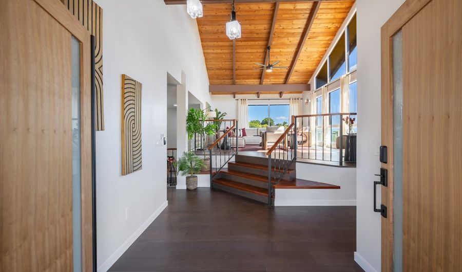 99-715 Hoio St, Aiea, HI 96701 - 5 Beds, 4 Bath