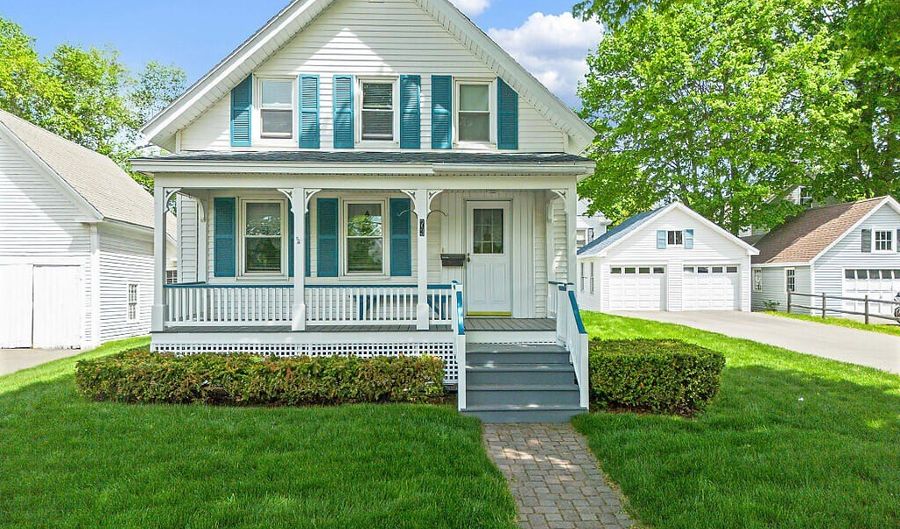 73 Eastern Ave, Augusta, ME 04330 - 3 Beds, 2 Bath