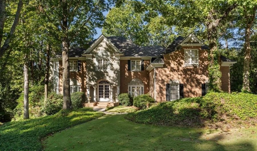 940 Waters Reach Ct, Alpharetta, GA 30022 - 5 Beds, 5 Bath