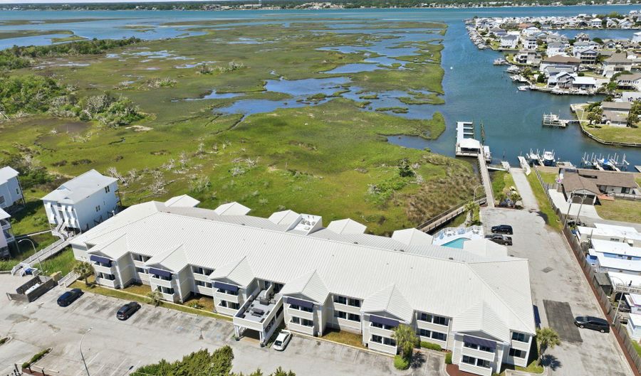 602 W Ft Macon Rd 218, Atlantic Beach, NC 28512 - 1 Beds, 1 Bath