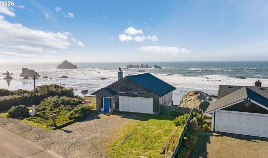 1400 BEACH LOOP Dr SW, Bandon, OR 97411 - 2 Beds, 2 Bath