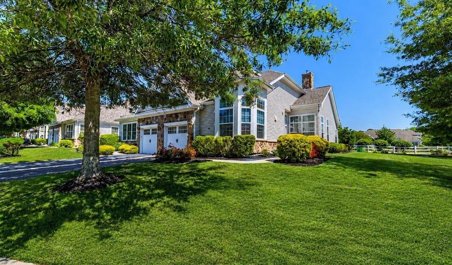 49 Ables Run Dr, Absecon, NJ 08201 - 3 Beds, 3 Bath