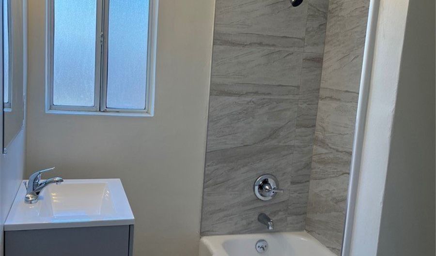 471 Hoefner, Los Angeles, CA 90022 - 0 Beds, 1 Bath