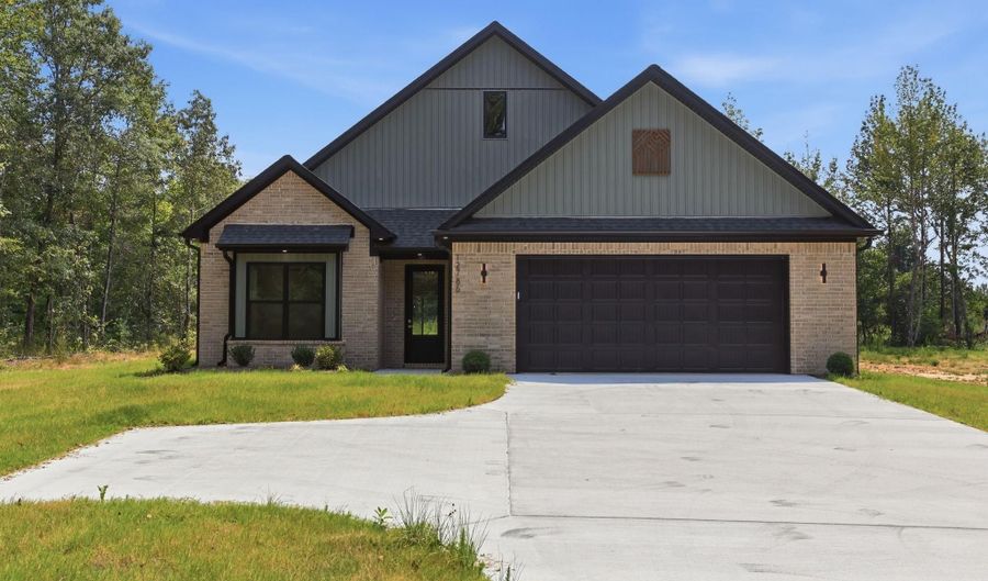 12786 W SARDIS Rd, Bauxite, AR 72011 - 4 Beds, 2 Bath