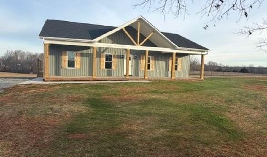 677 Piney Mountain Rd, Appomattox, VA 24522 - 3 Beds, 2 Bath