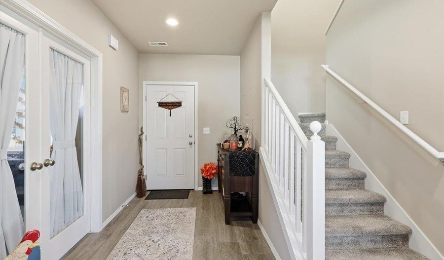 204 S Lawson St, Airway Heights, WA 99001 - 4 Beds, 3 Bath