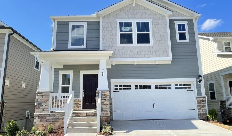700 Sage Oak Ln, Apex, NC 27539 - 4 Beds, 4 Bath