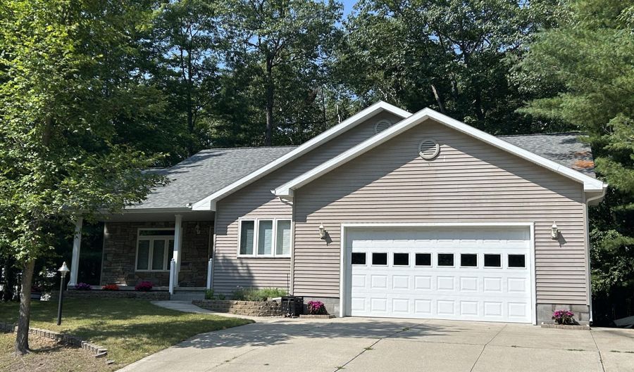 2188 Sommerset Dr, Alpena, MI 49707 - 3 Beds, 3 Bath