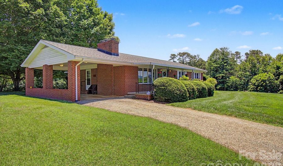 788 Alexander Rd, Alexander, NC 28701 - 3 Beds, 2 Bath