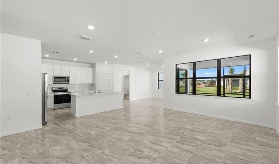 3922 E Hampton, Alva, FL 33920 - 3 Beds, 2 Bath