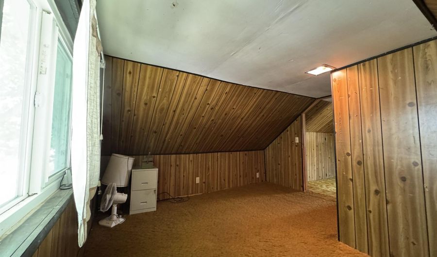 35 Conroy St, Diamondville, WY 83116 - 2 Beds, 1 Bath
