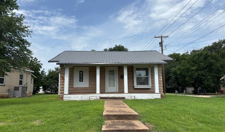 411 Logan St, Alva, OK 73717 - 2 Beds, 1 Bath