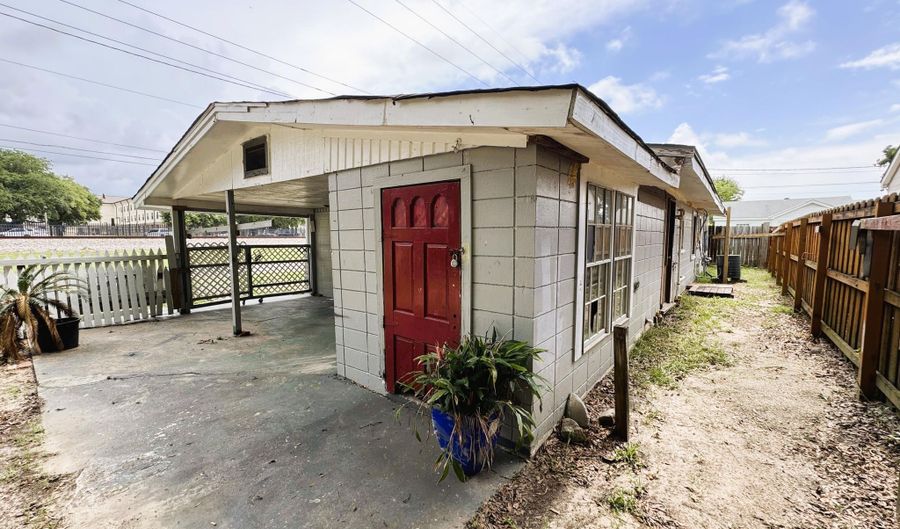 1461 Irish Hill Dr, Biloxi, MS 39530 - 3 Beds, 2 Bath