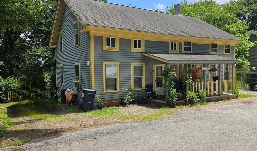 1 Side Hill St, Hopkinton, RI 02832 - 4 Beds, 3 Bath