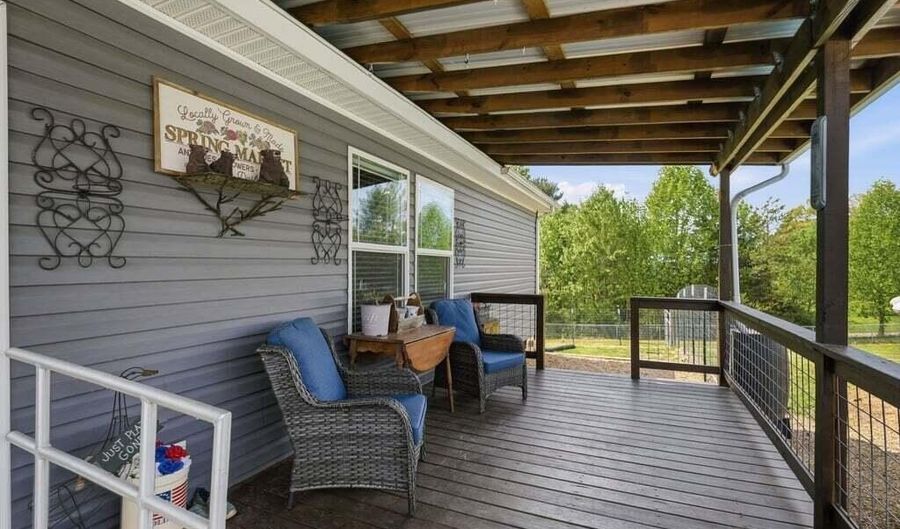 350 107 Cutoff, Afton, TN 37616 - 3 Beds, 2 Bath