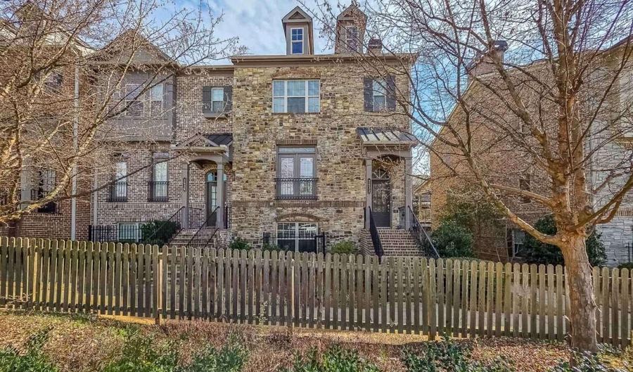 2632 Vintage Dr 9, Alpharetta, GA 30009 - 3 Beds, 4 Bath