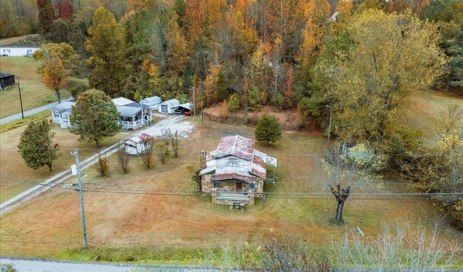 341 Ky 930, Artemus, KY 40903 - 0 Beds, 0 Bath