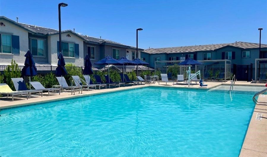 965 Nevada State Dr 11202, Henderson, NV 89002 - 2 Beds, 2 Bath