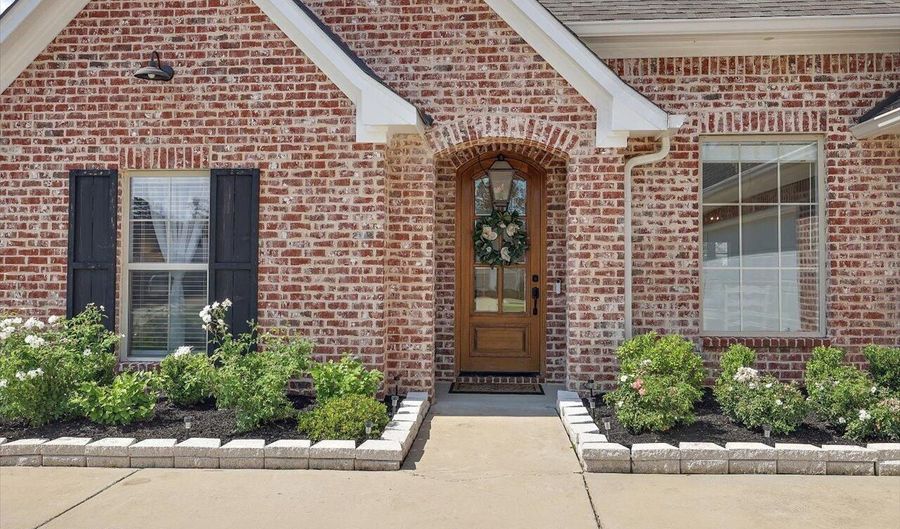 1235 Cutter Ln, Brandon, MS 39047 - 4 Beds, 3 Bath