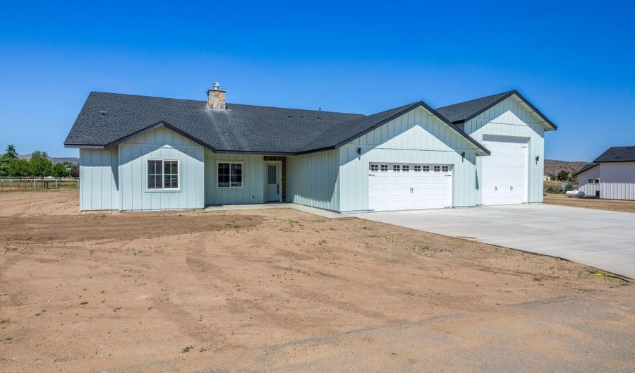 3818 Cole Lee Ct, Chino Valley, AZ 86323 - 3 Beds, 3 Bath