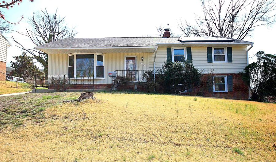 13109 GREENMOUNT Ave, Beltsville, MD 20705 - 4 Beds, 3 Bath