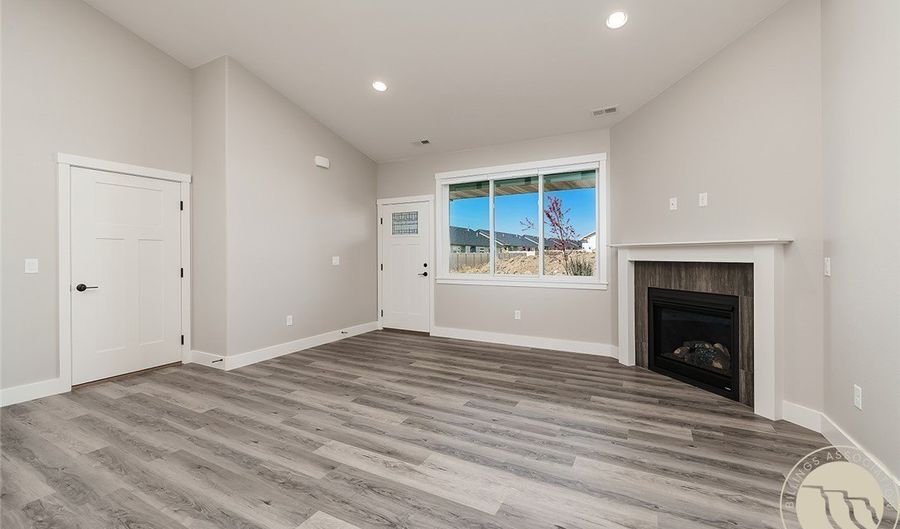 2923 Eagle Butte Trl, Billings, MT 59106 - 3 Beds, 2 Bath