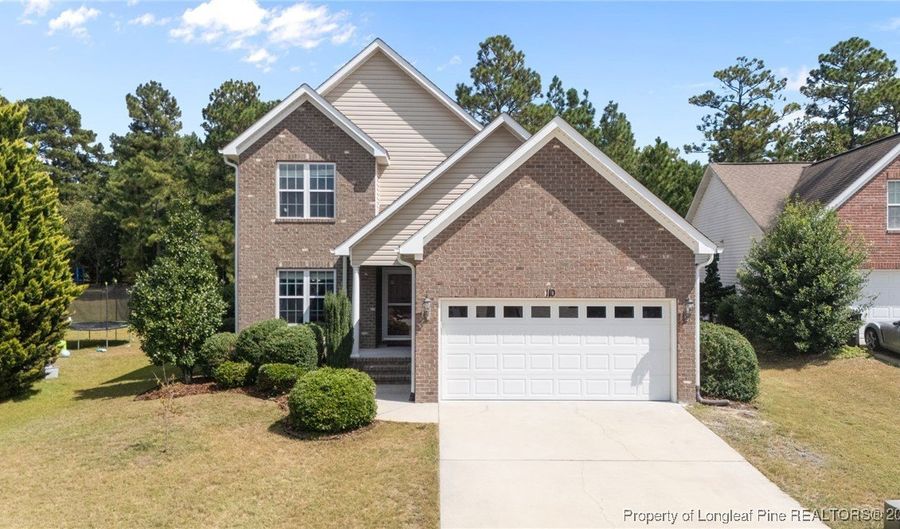 110 Lightwater Dr, Aberdeen, NC 28315 - 4 Beds, 3 Bath