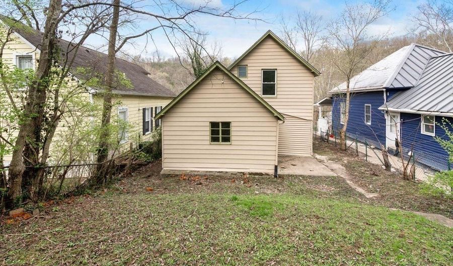 182 First St, Addyston, OH 45001 - 3 Beds, 2 Bath