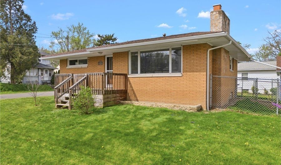 1157 Woodland Ave, Alliance, OH 44601 - 3 Beds, 2 Bath