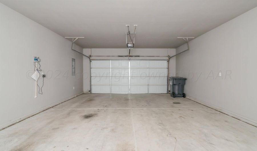508 YATES St, Amarillo, TX 79118 - 3 Beds, 2 Bath