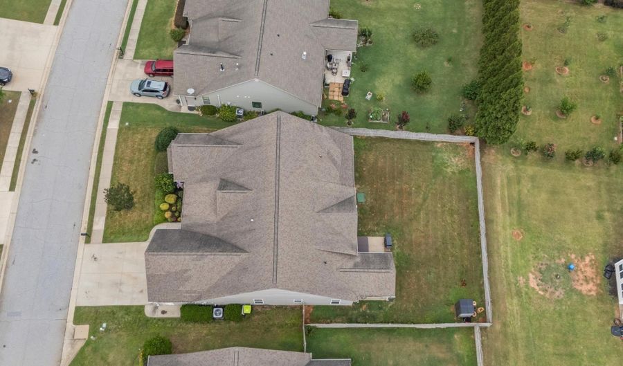 109 Dewfield Ln, Boiling Springs, SC 29316 - 4 Beds, 3 Bath