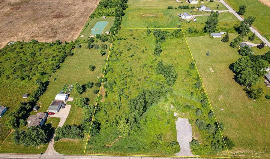 5000 S Adrian, Adrian, MI 49221 - 0 Beds, 0 Bath