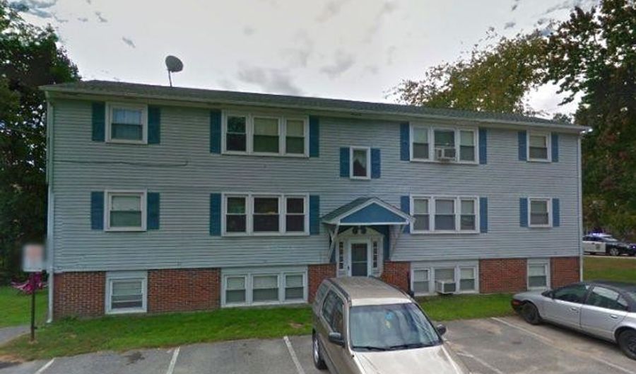 3 Brick Rd 2A, Dover, NH 03820 - 2 Beds, 1 Bath