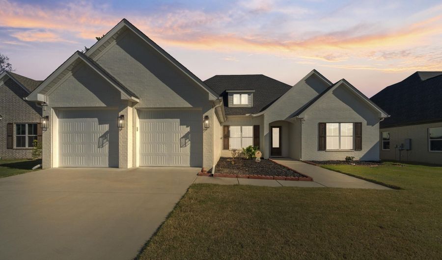 7424 Northwood Dr, Benton, AR 72019 - 4 Beds, 3 Bath