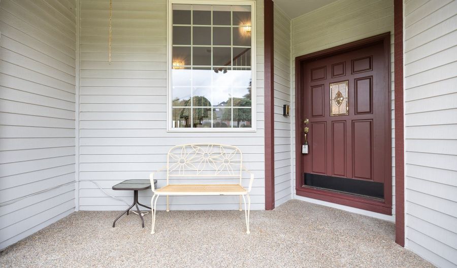 9109 SW 180TH Pl, Beaverton, OR 97007 - 5 Beds, 5 Bath