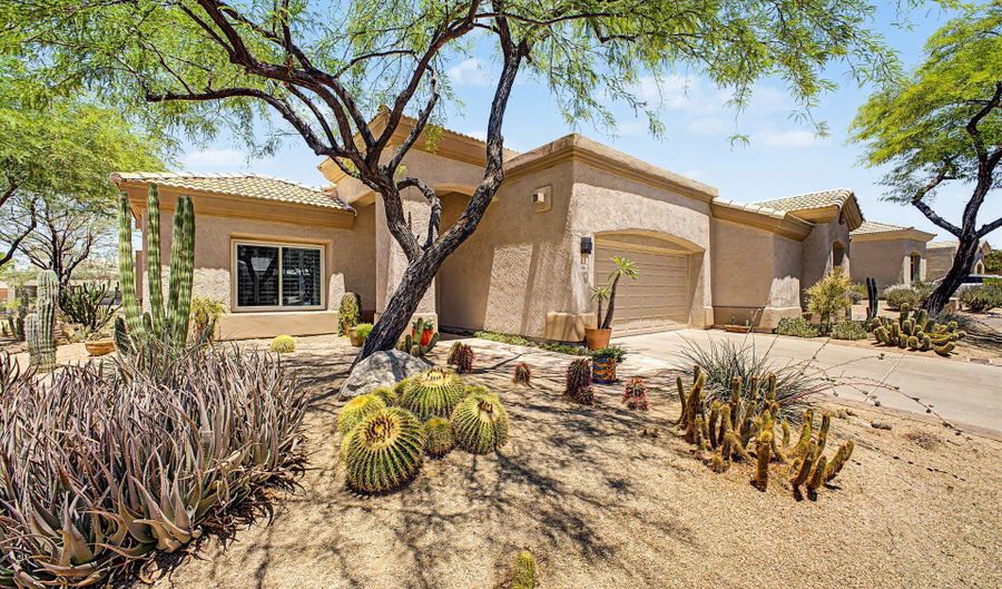 4740 E EDEN Dr, Cave Creek, AZ 85331 - 2 Beds, 2 Bath
