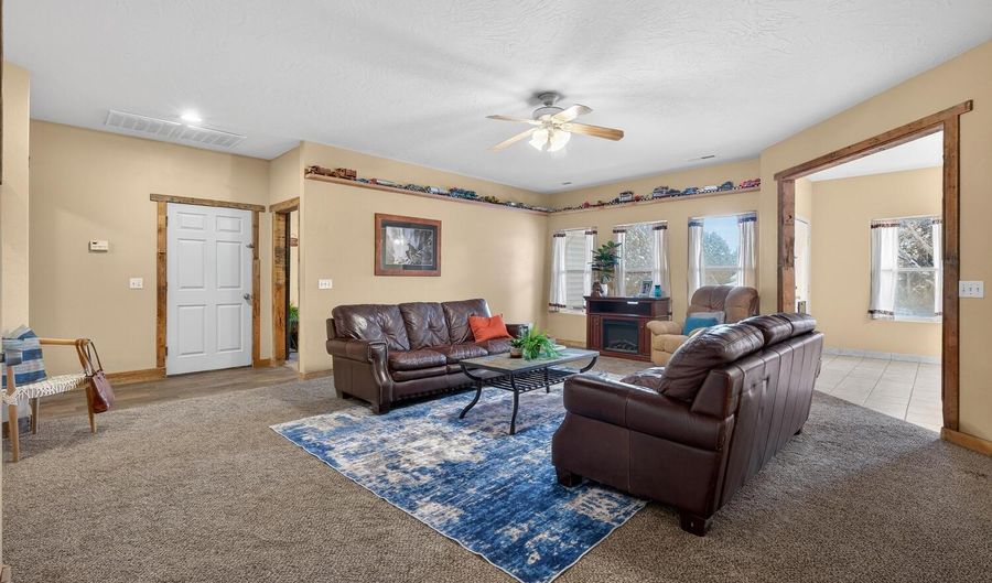 128 E FOREST Dr, Central, UT 84722 - 3 Beds, 2 Bath